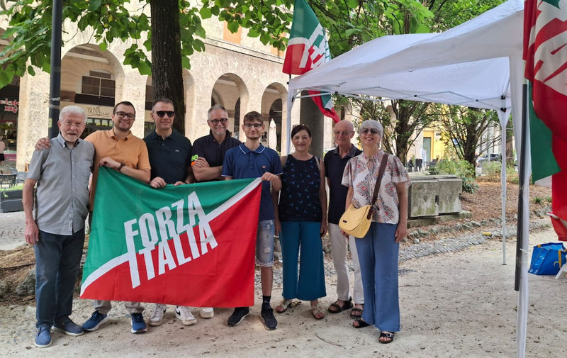 Gazebo Forza Italia