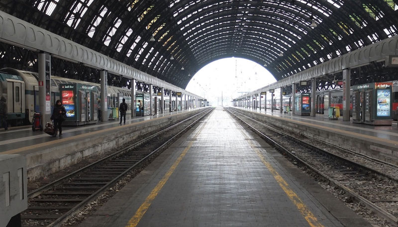 Stazione Milano Foto di 4maz da Pixabay