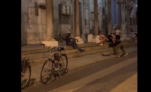 Lastrone piazza Duomo