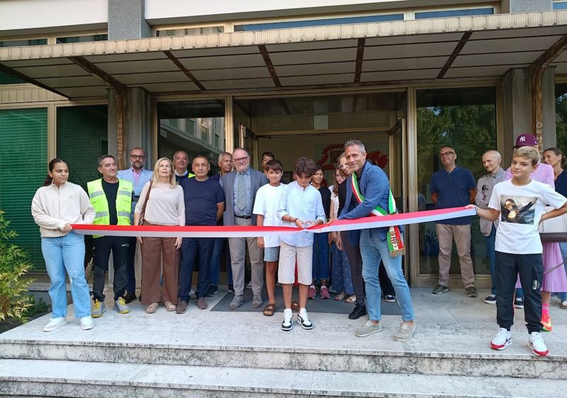 Scuola Virgilio Taglio del nastro